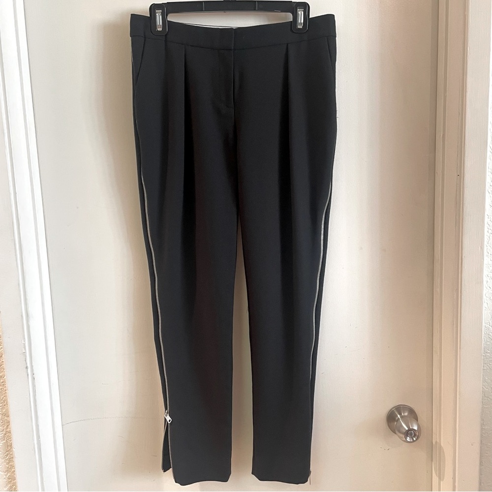 NWT Rachel Zoe size 4 pleated wool pants with zipper details